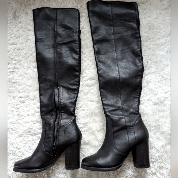 Express Over The Knee Boots - Picture 1 of 4